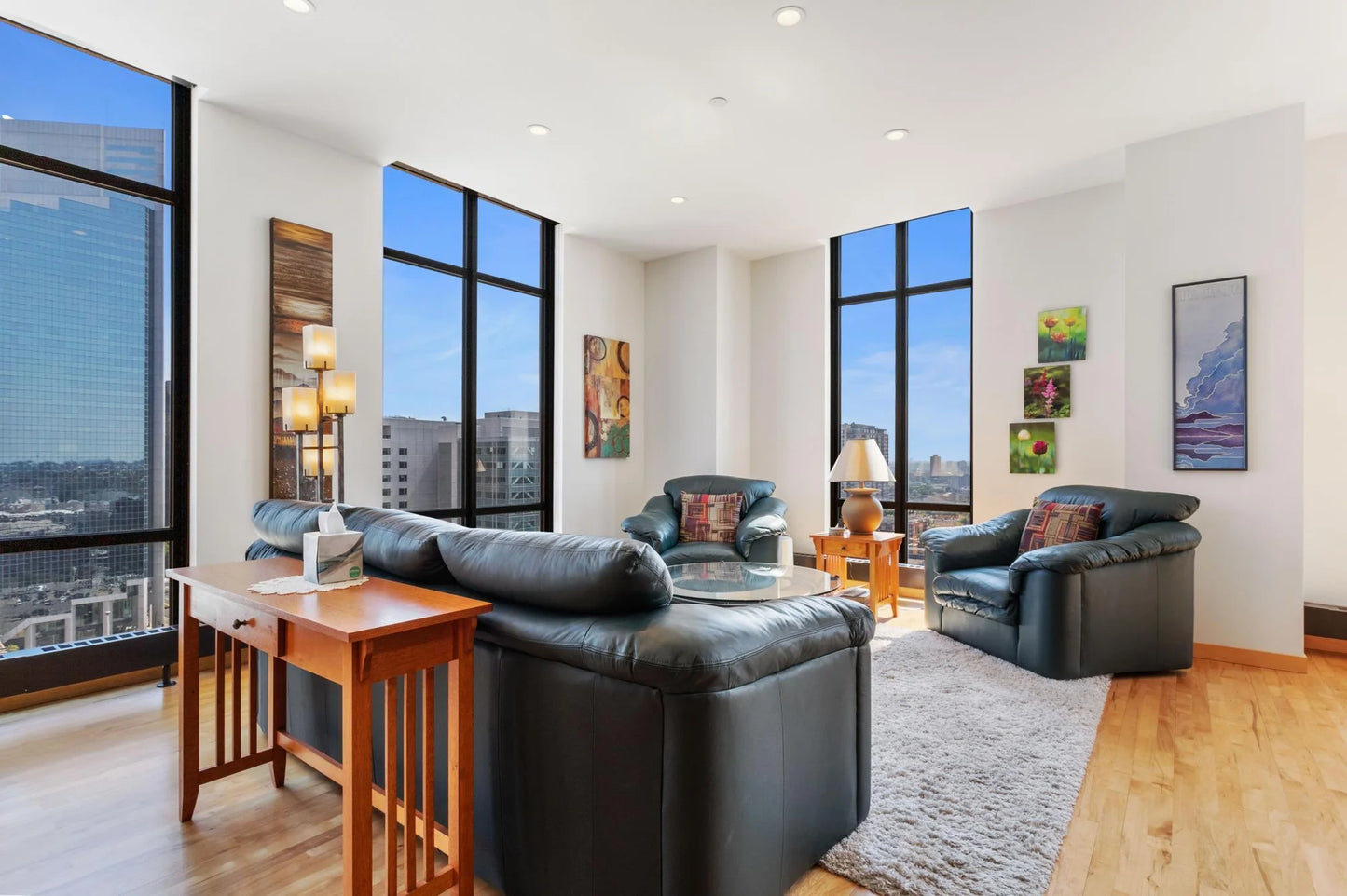 201 11th Street, Minneapolis, MN 55403