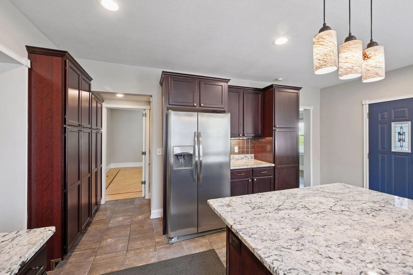 301 Lake Street, Waconia, MN 55387