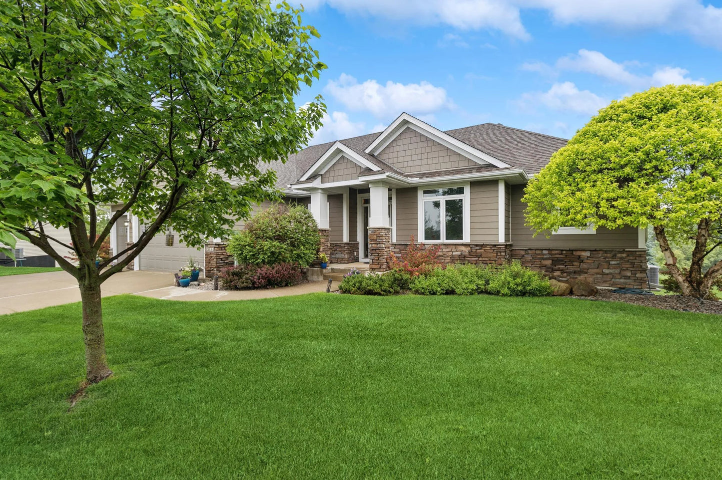 17623 Grist Court, Prior Lake, MN 55372