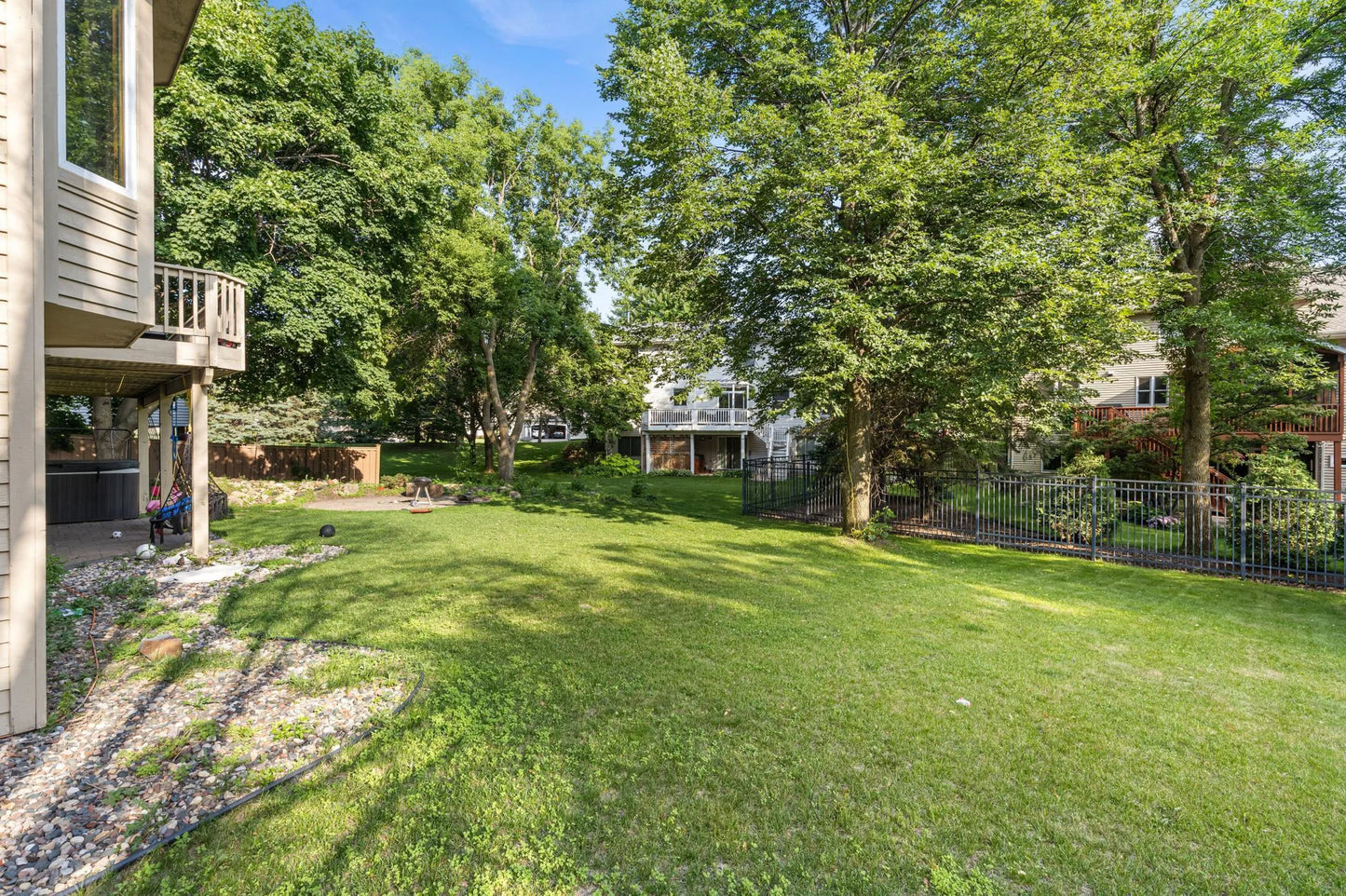 13845 Essex Trail, Apple Valley, MN 55124