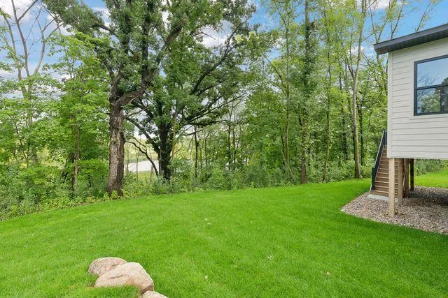 9399 Eagle Ridge Way, Chanhassen, MN 55317