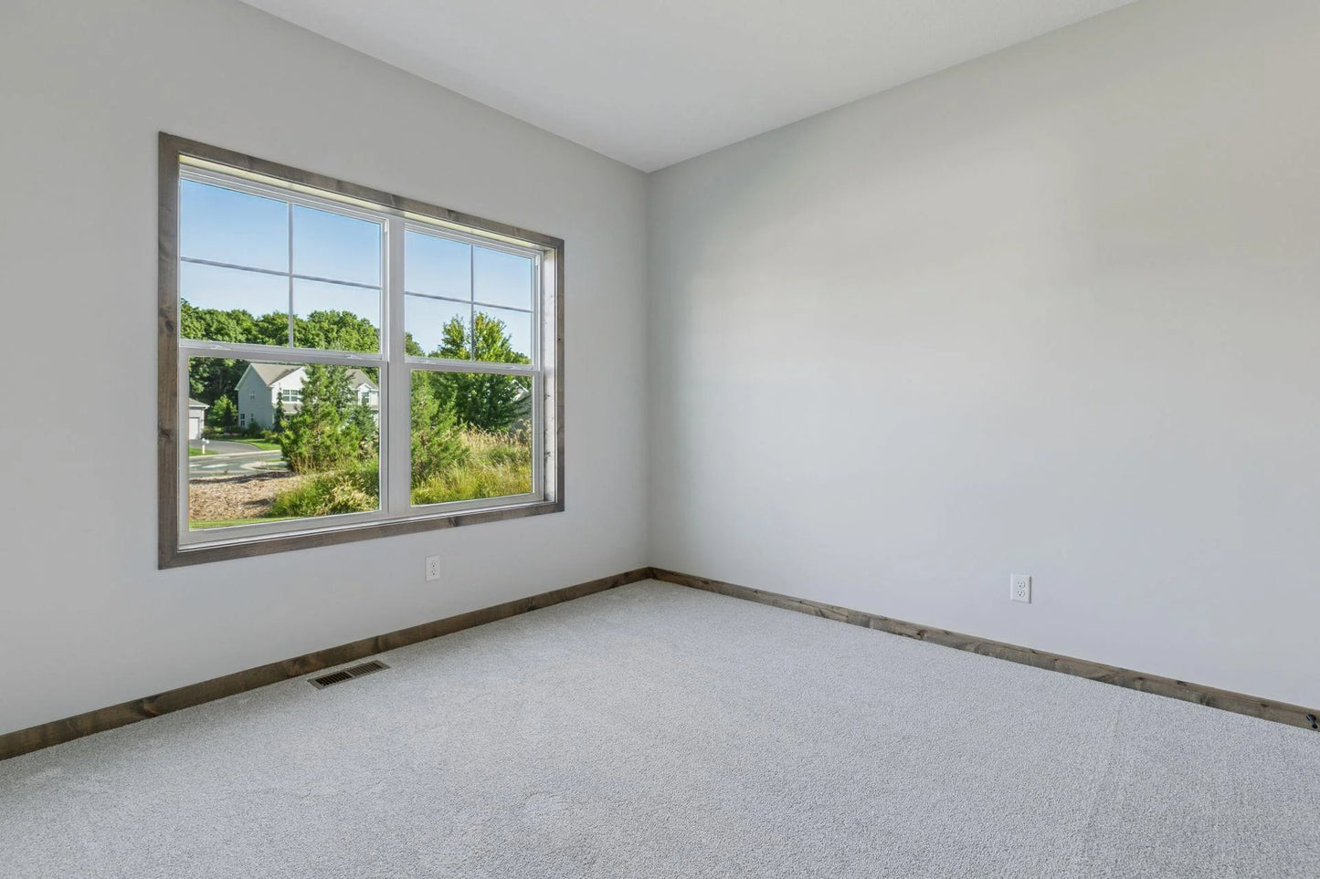 109 Vista Way, Waconia, MN 55387