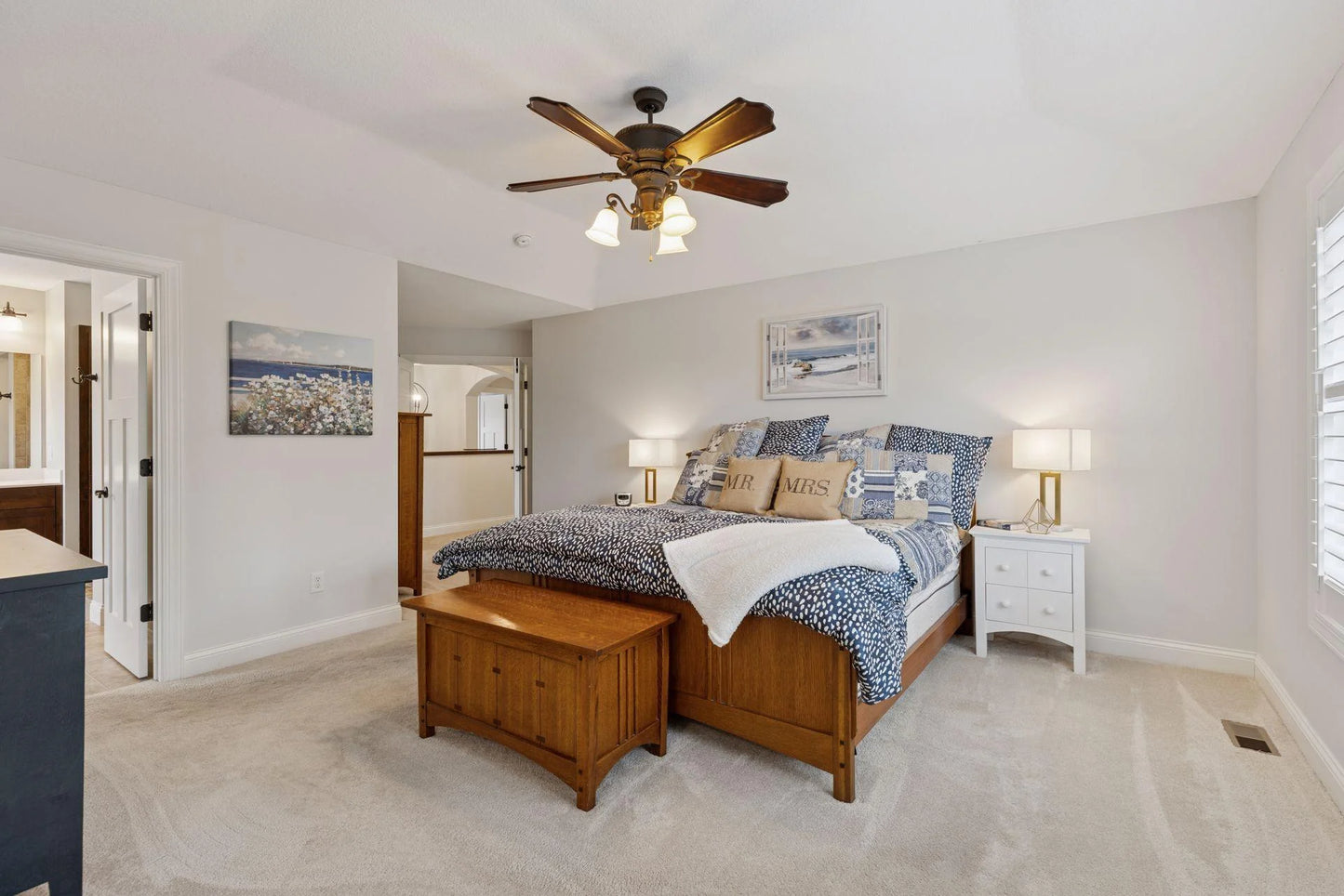 11668 Azure Court, Inver Grove Heights, MN 55077
