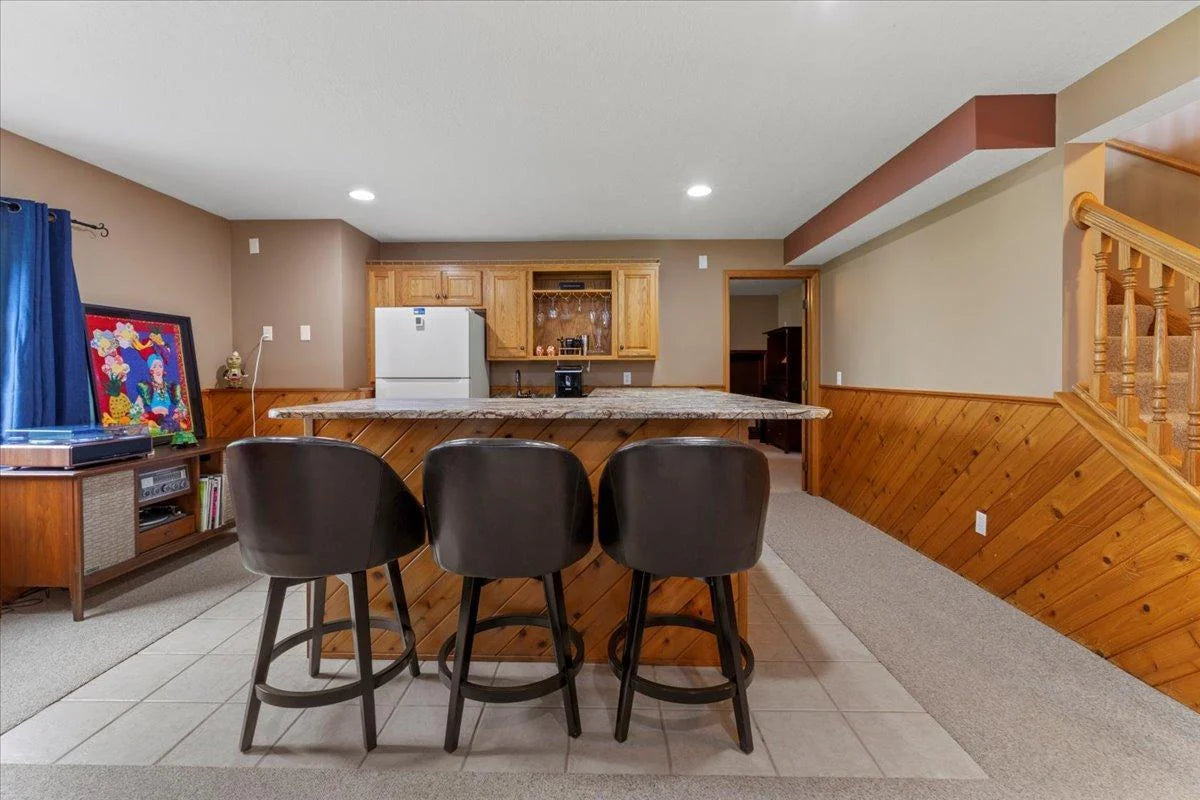 5017 Imhoff Avenue, Howard Lake, MN 55349