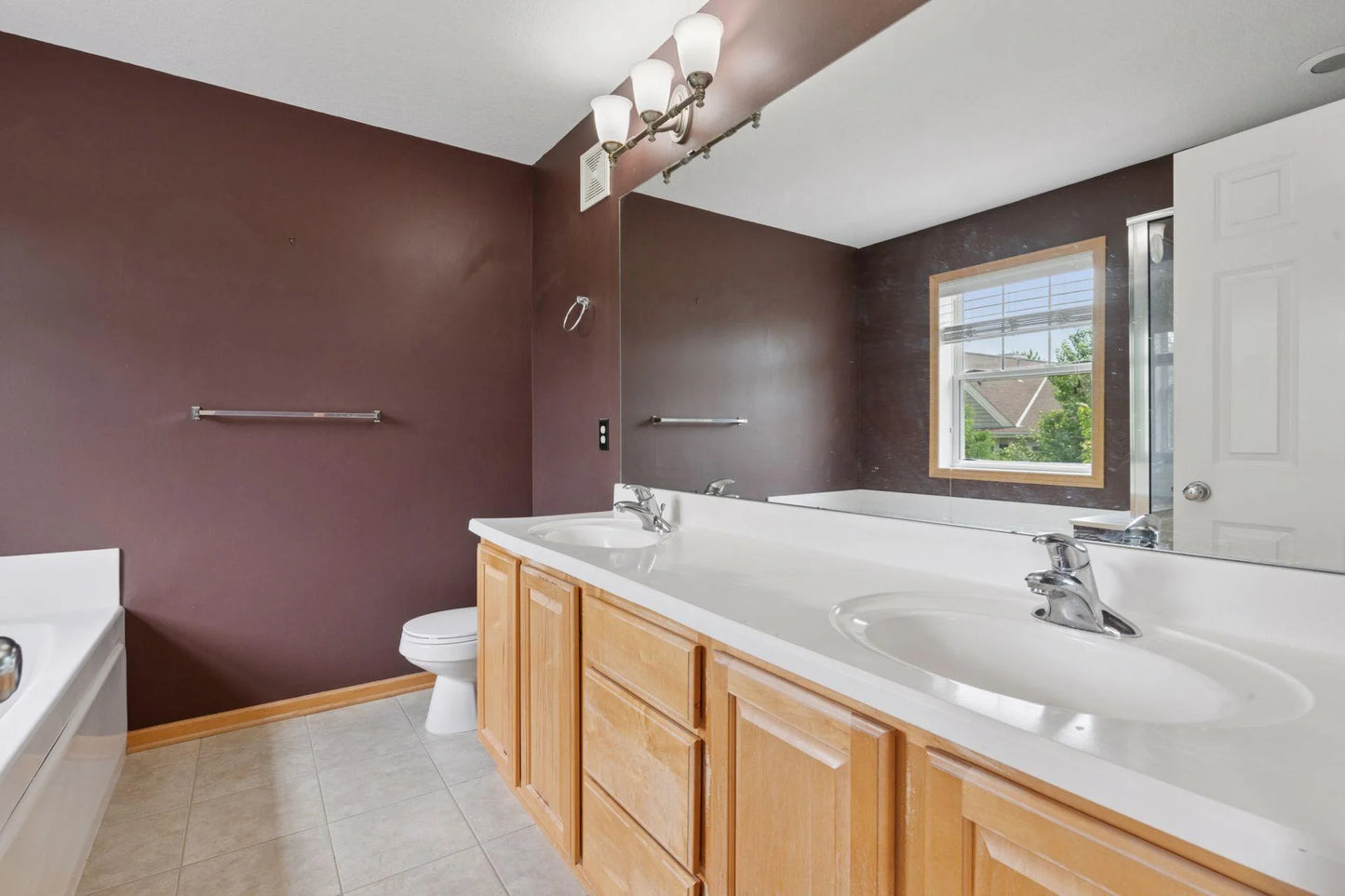 11350 Stratton Avenue, Eden Prairie, MN 55344