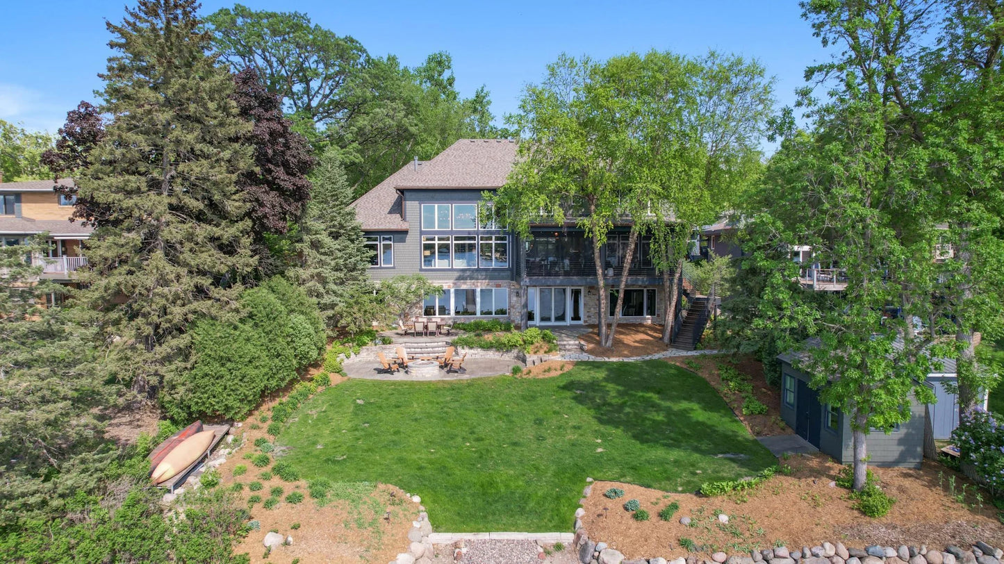 115 Wildwood Beach Road, Mahtomedi, MN 55115
