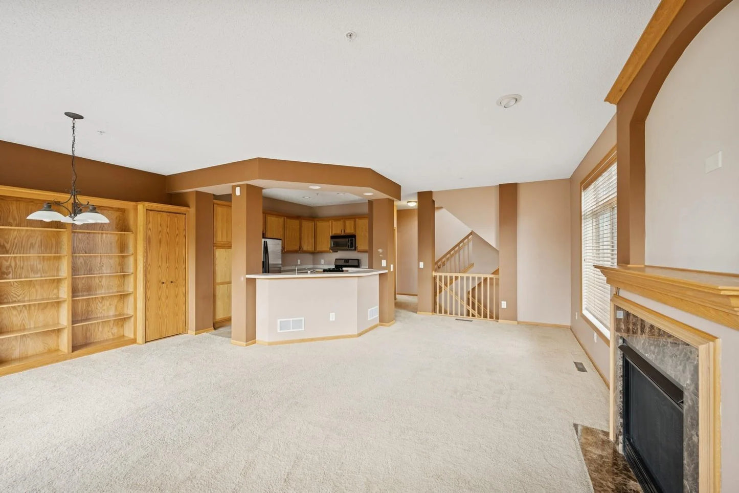 4363 Victor Path, Hugo, MN 55038