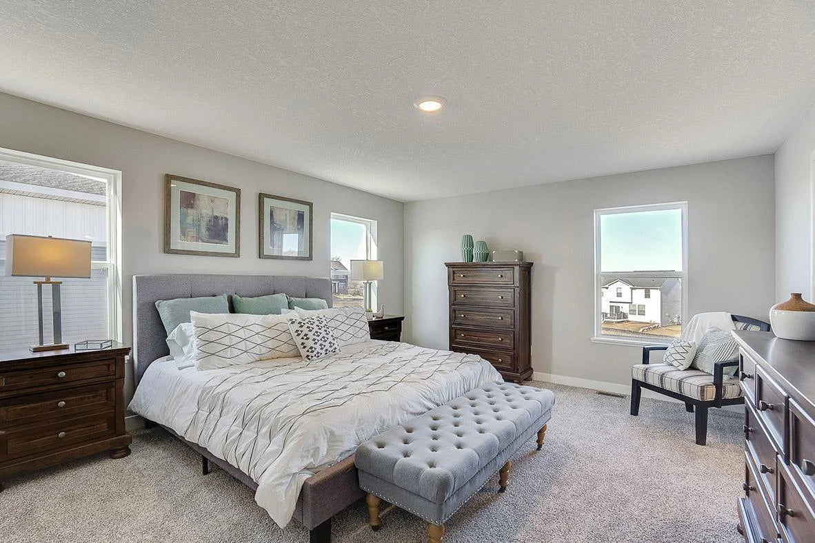 10532 Bent Pine Lane, Woodbury, MN 55129