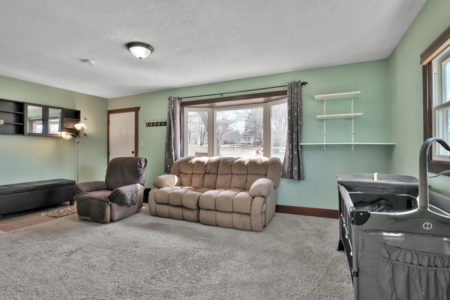 1955 Polaris Place, North Saint Paul, MN 55109
