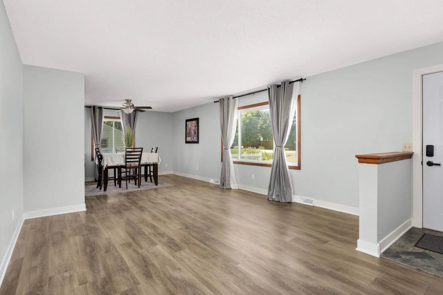 20450 Dodd Boulevard, Lakeville, MN 55044