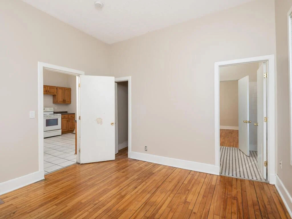 2100 Dupont Avenue, Minneapolis, MN 55411