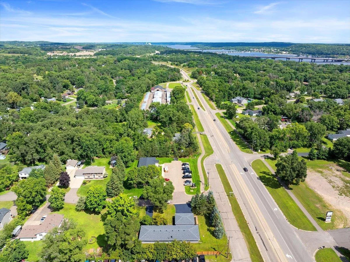180 Saint Croix Trail, Lakeland, MN 55043