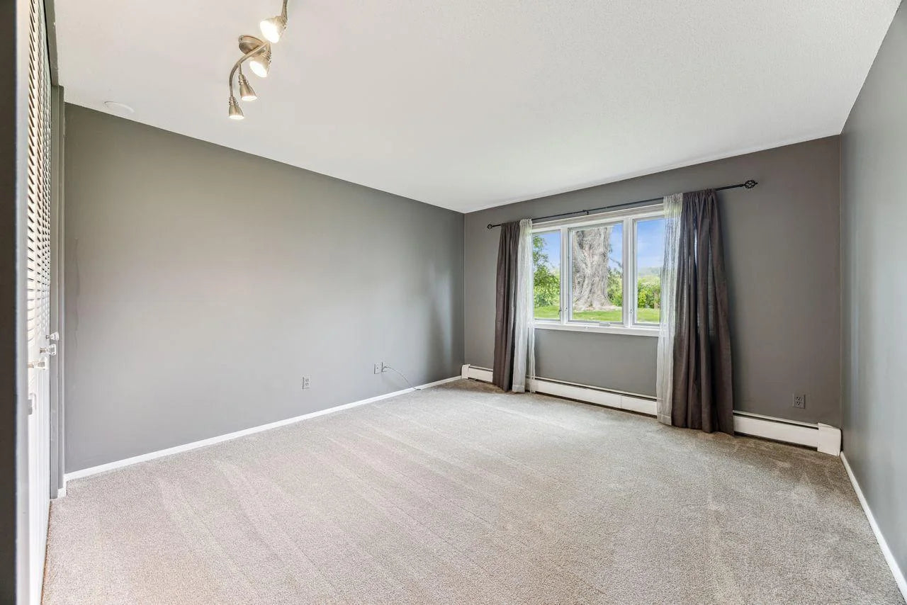 4380 Brookside Court, Edina, MN 55436