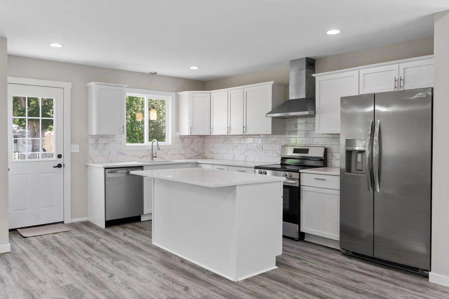 5244 Vincent Avenue, Brooklyn Center, MN 55430