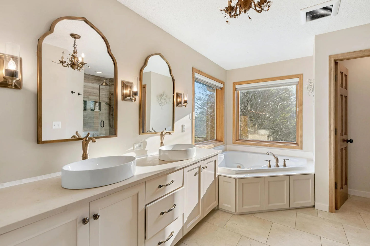13845 Essex Trail, Apple Valley, MN 55124