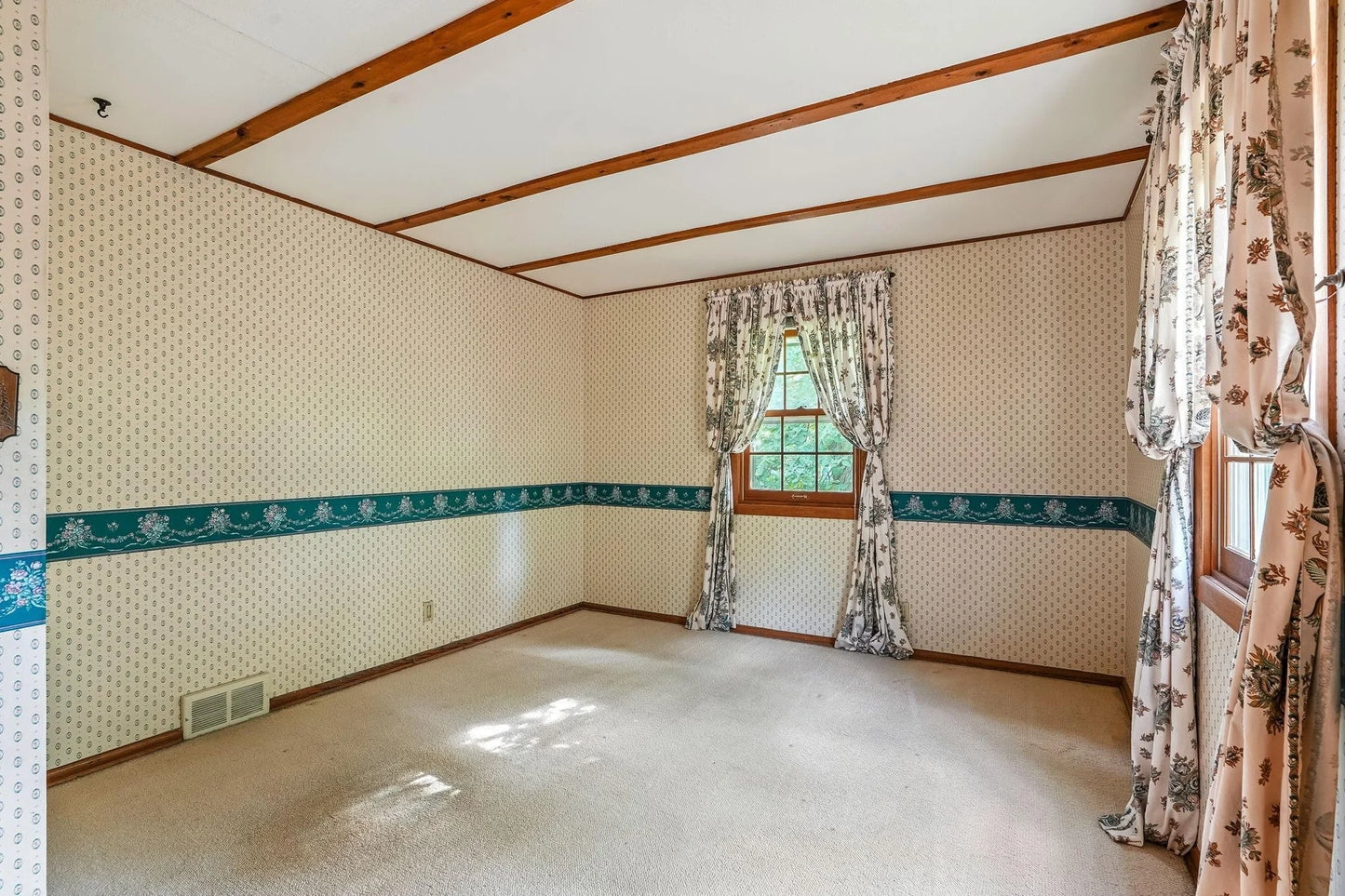 301 Kenmar Circle, Minnetonka, MN 55305