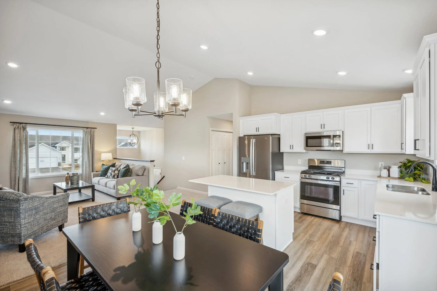 129 Terning Way, Howard Lake, MN 55349
