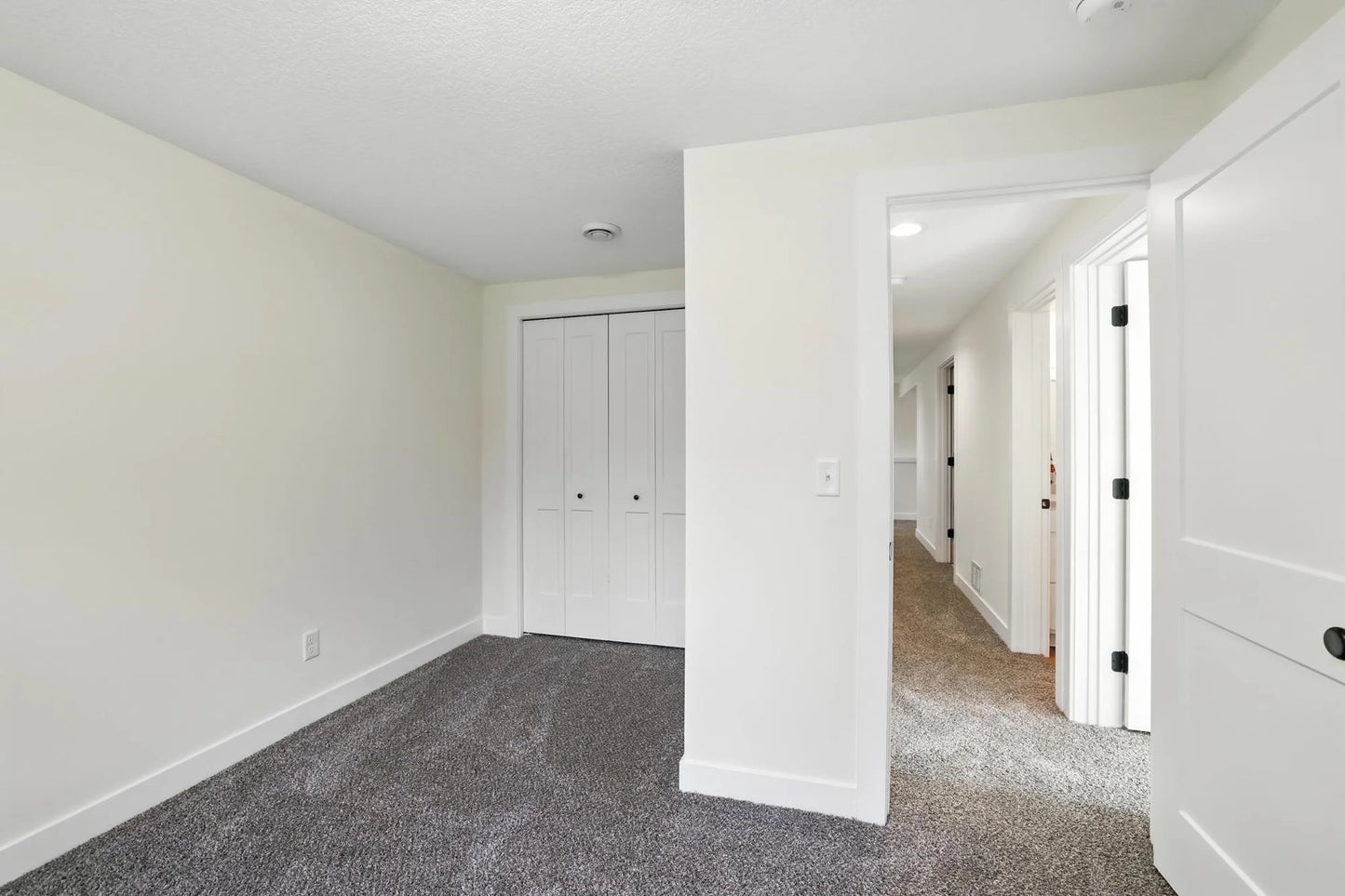 6162 Kalland Drive, Albertville, MN 55301