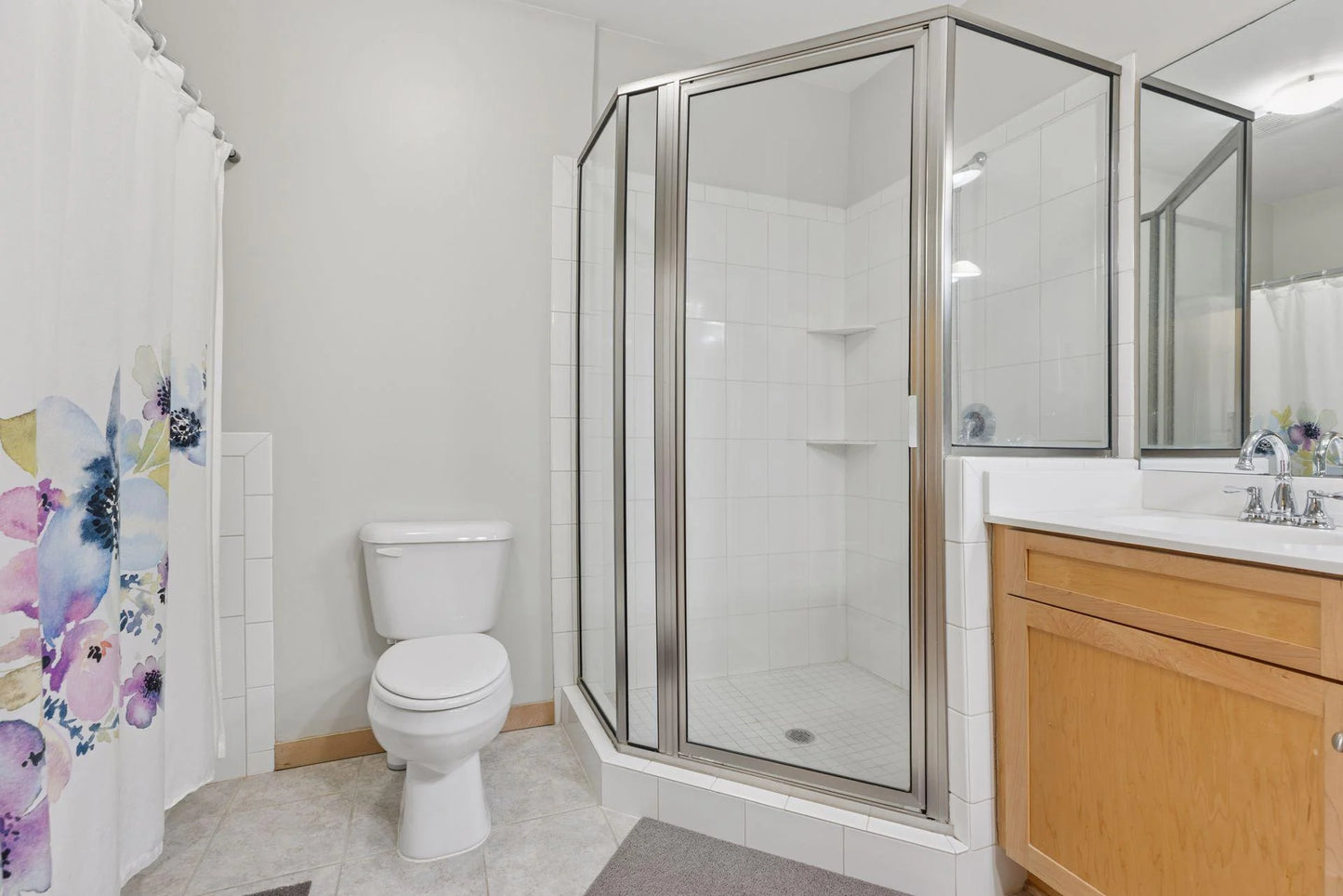 460 Ford Road, Saint Louis Park, MN 55426