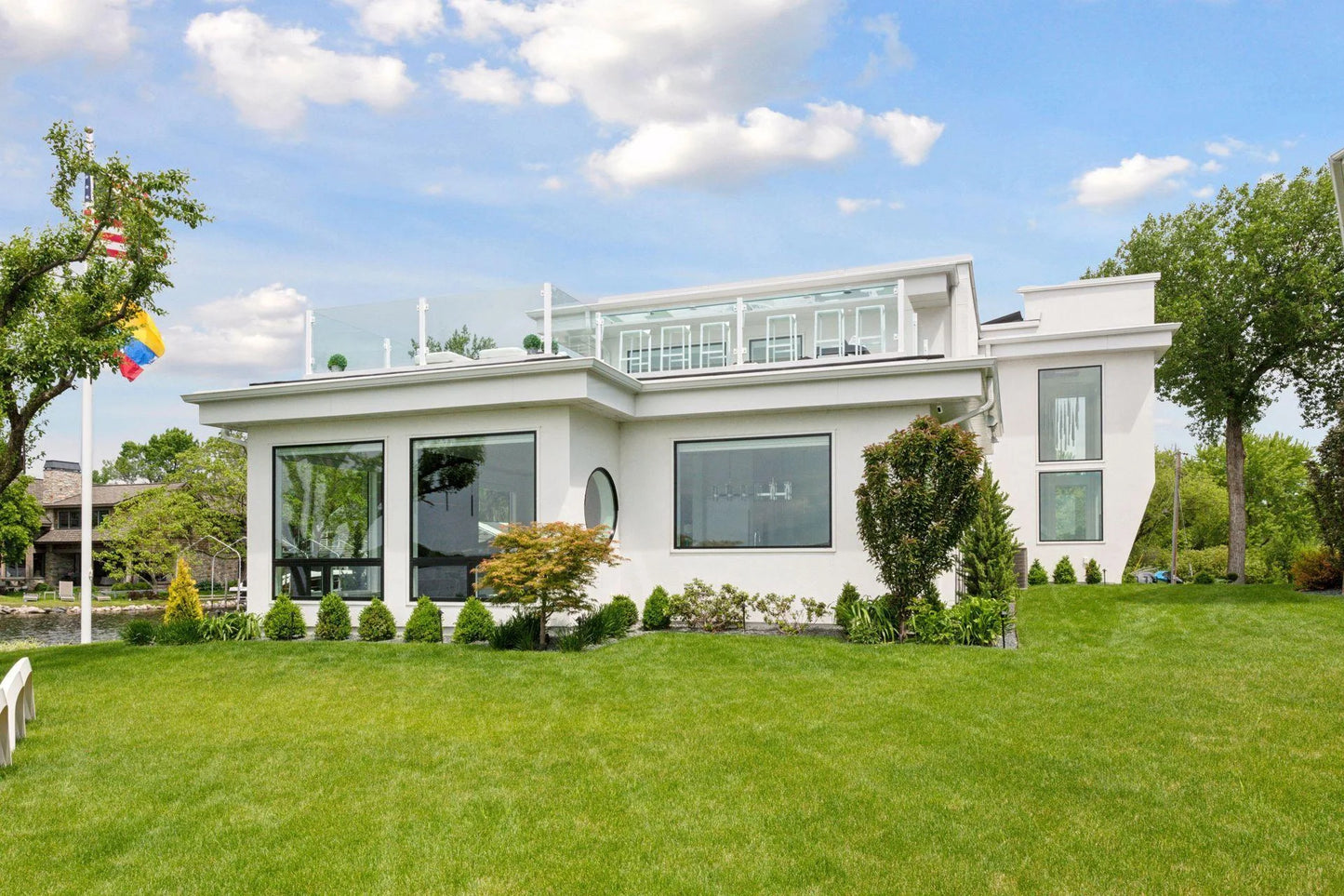 2492 Bantas Point Road, Minnetonka, MN 55391
