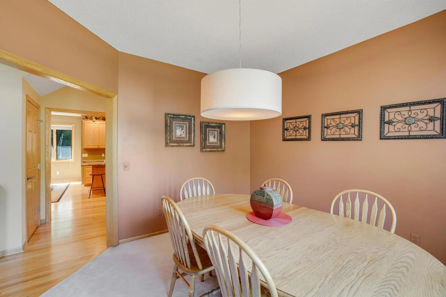 1630 Murphy Parkway, Eagan, MN 55122