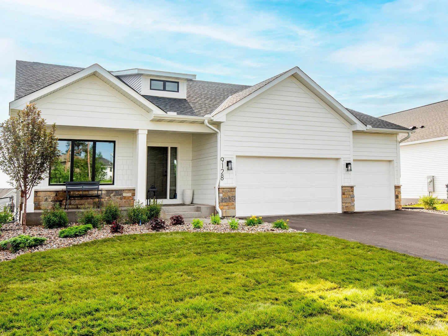 9128 62nd Street, Cottage Grove, MN 55016