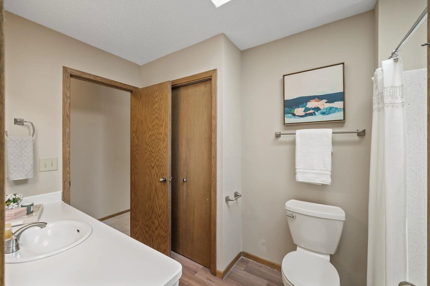 5933 Birchwood Street, Shoreview, MN 55126