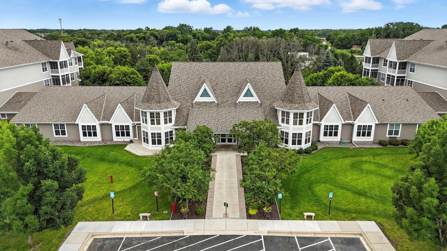 100 Clydesdale Trail, Medina, MN 55340