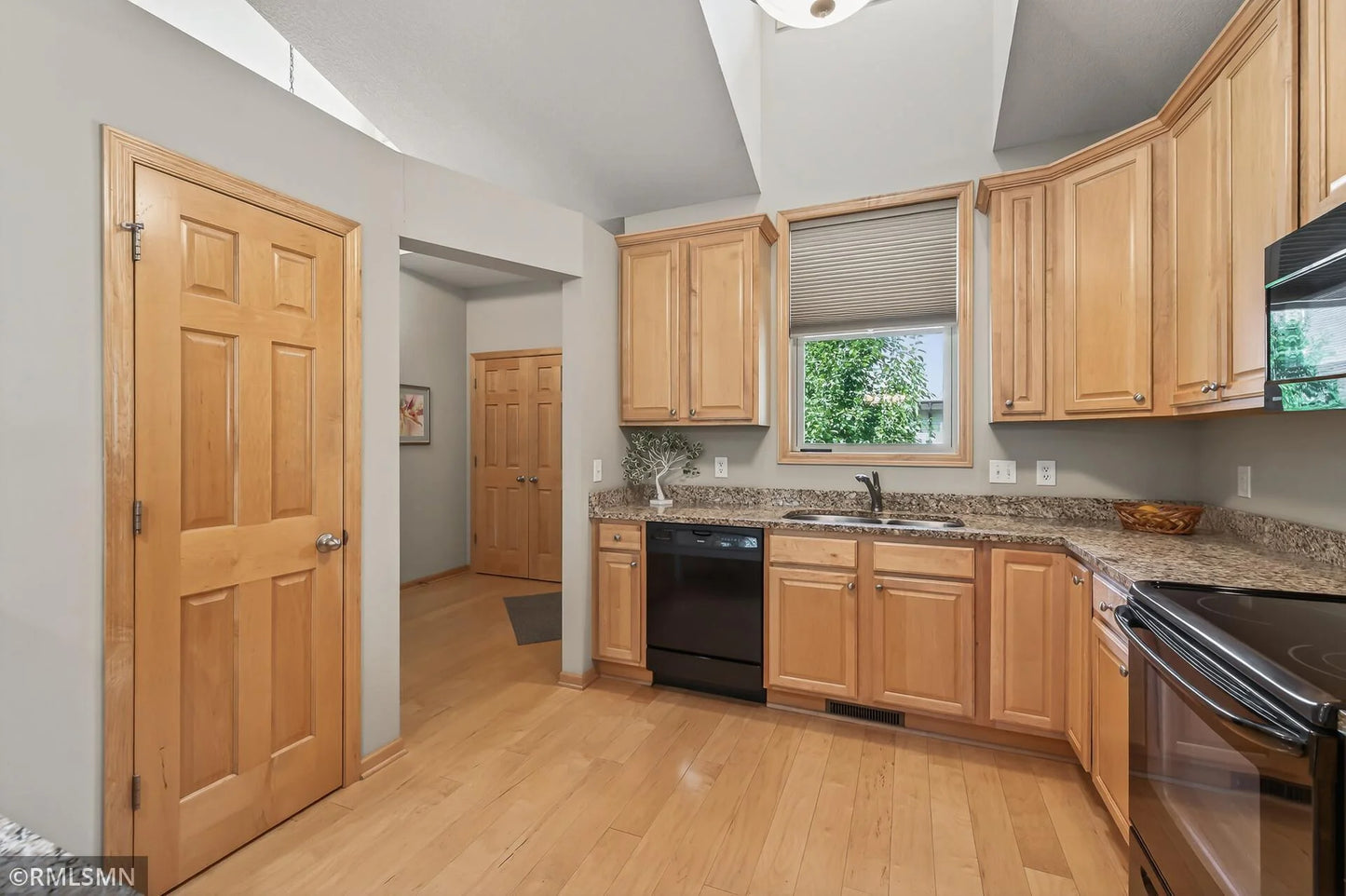 5102 Wild Marsh Drive, White Bear Lake, MN 55110
