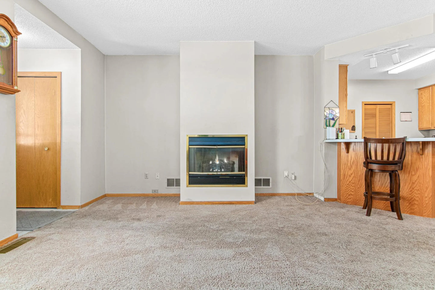 18341 Coneflower Lane, Eden Prairie, MN 55346