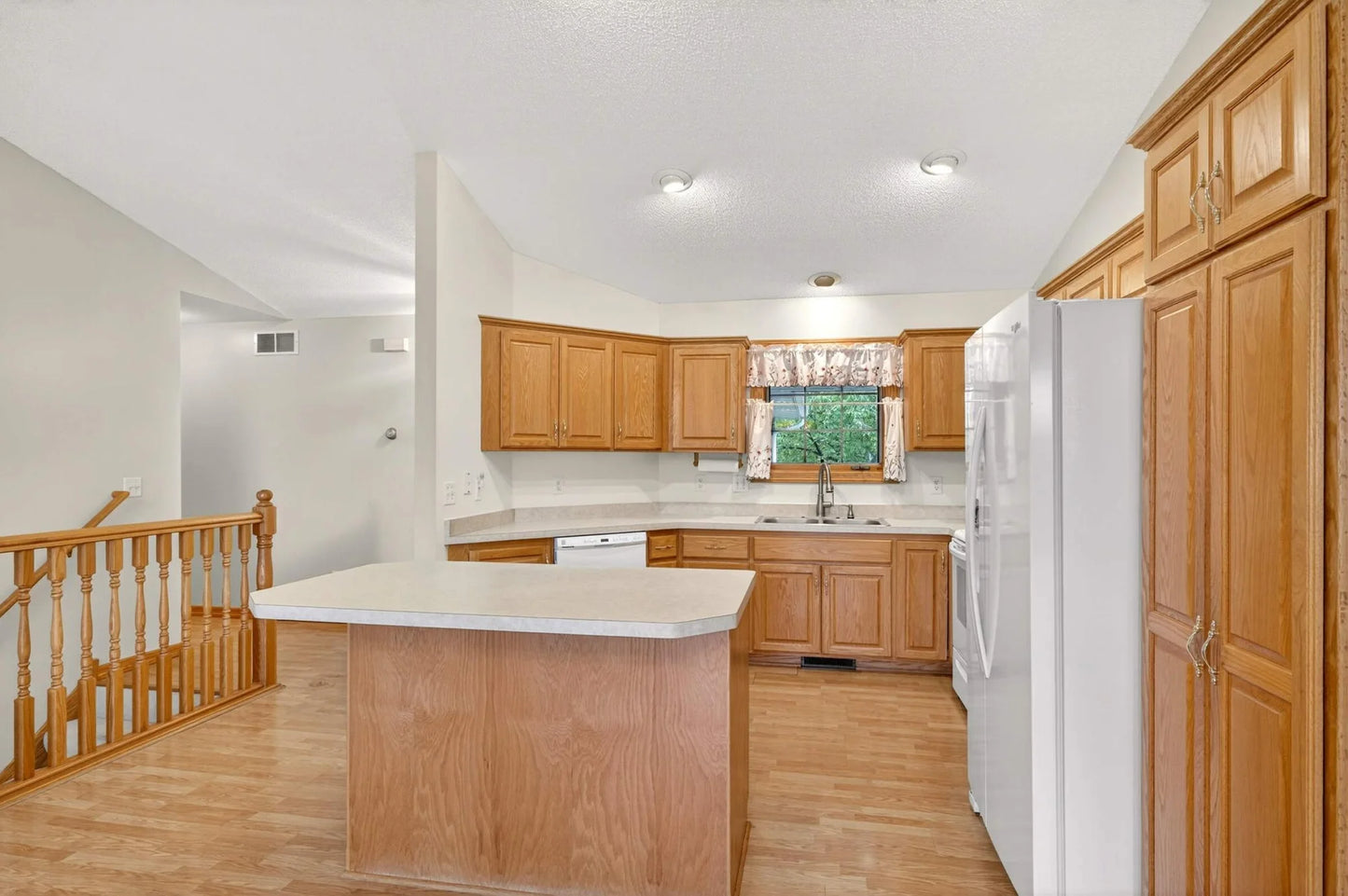 6236 Creekview Lane, Brooklyn Park, MN 55443
