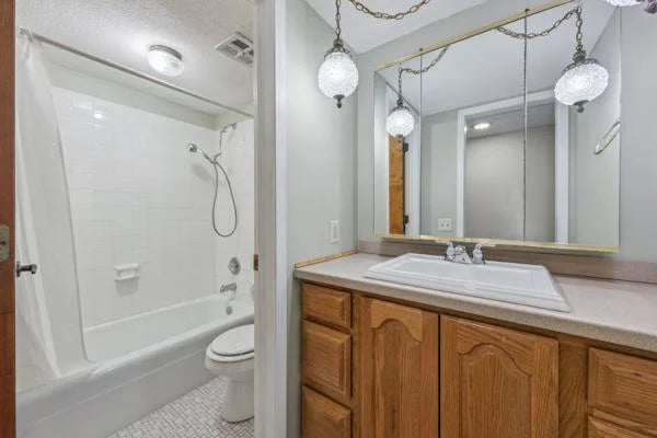 7500 Cahill Road, Edina, MN 55439
