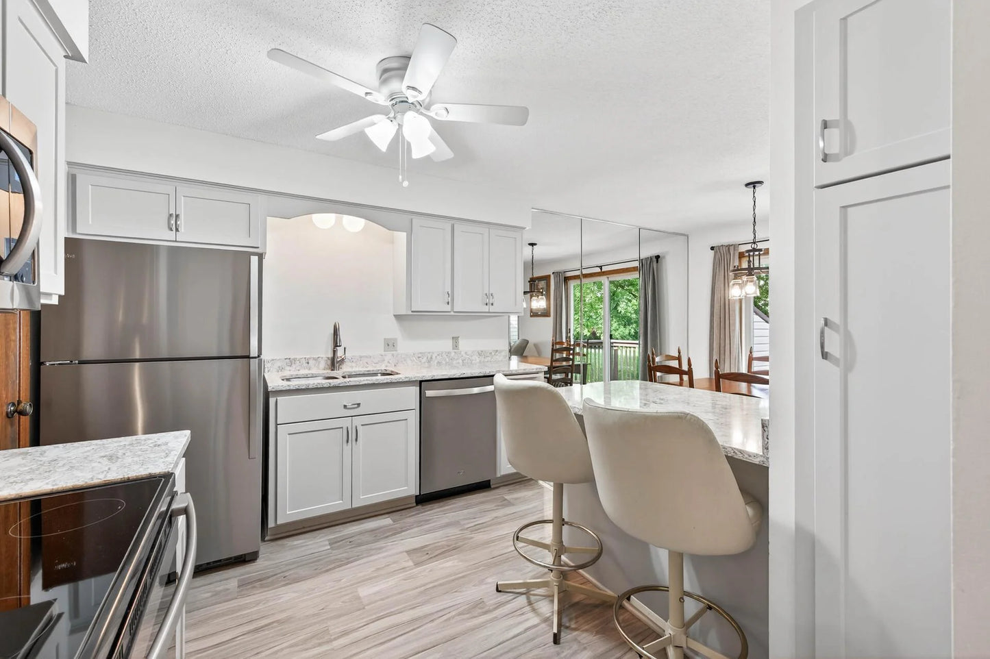 4357 Buckingham Court, Vadnais Heights, MN 55127
