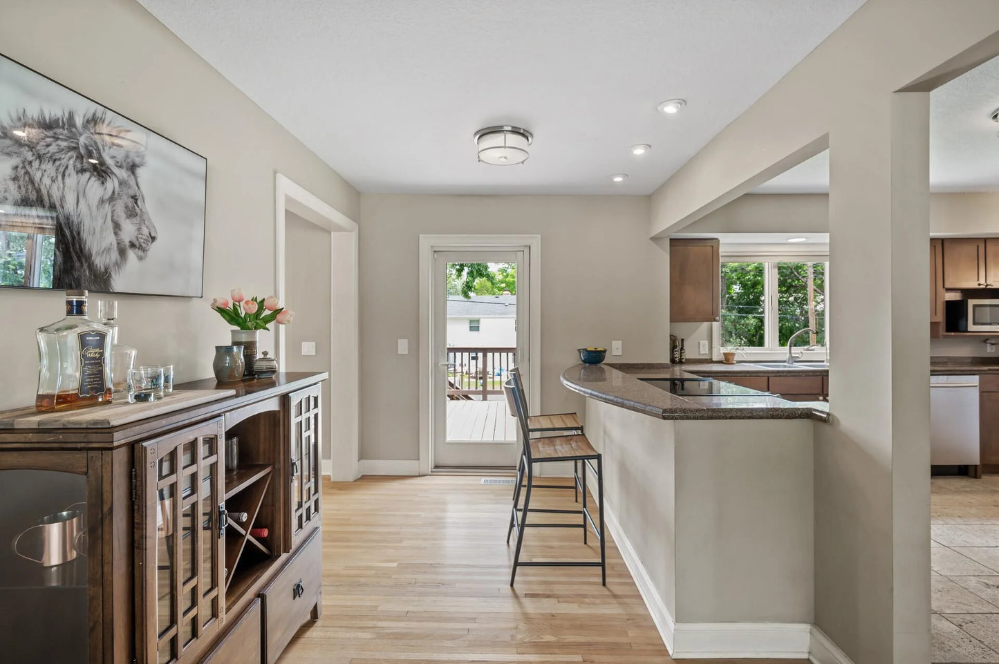 6301 France Avenue, Edina, MN 55410