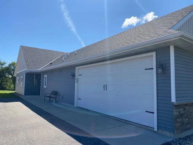 431 Pintail Circle, Annandale, MN 55302