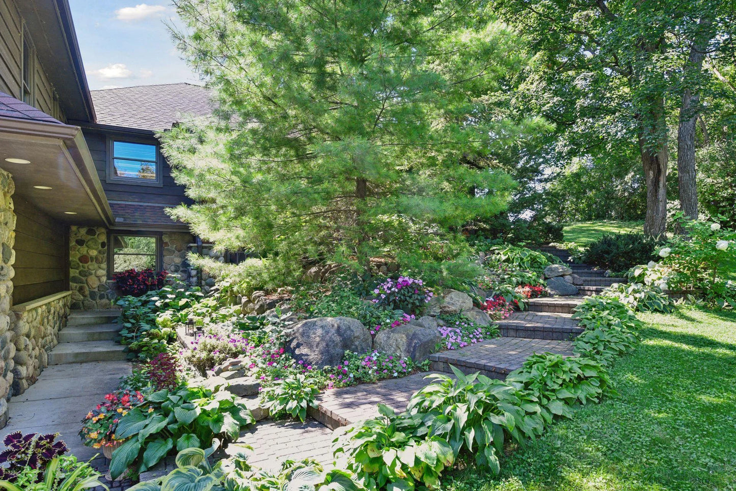 5375 Cedar Point Road, Minnetrista, MN 55364