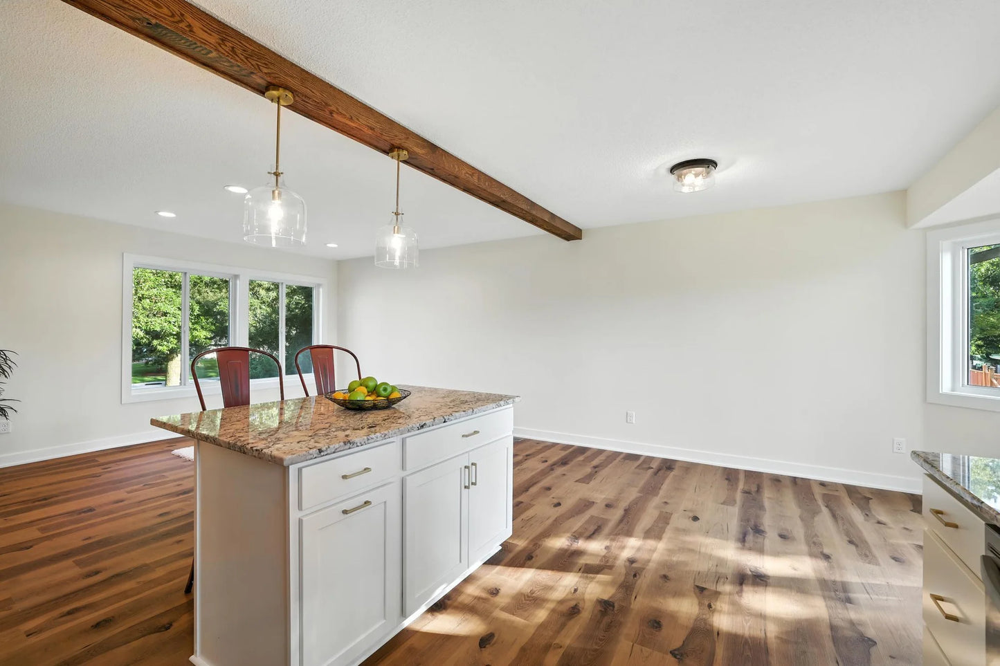 6162 Kalland Drive, Albertville, MN 55301