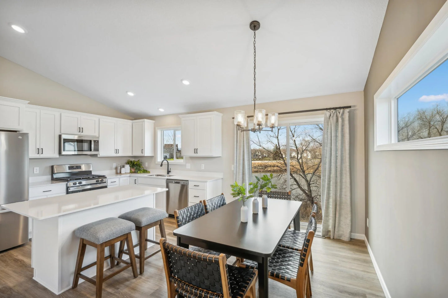 129 Terning Way, Howard Lake, MN 55349