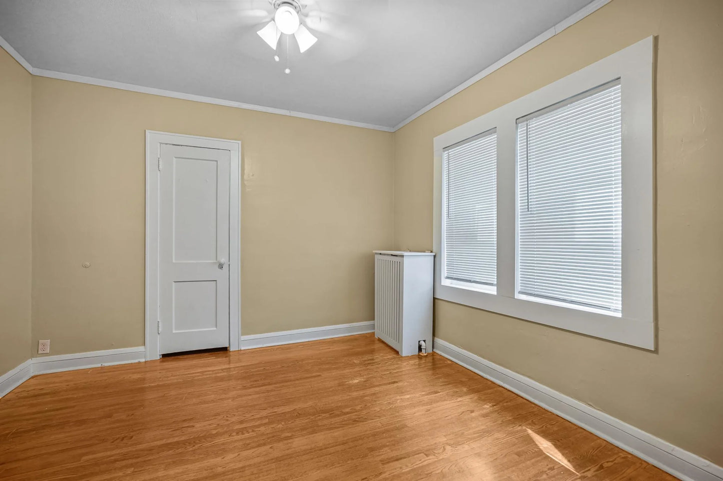 2512 Dupont Avenue, Minneapolis, MN 55405