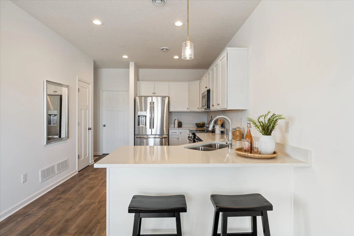 6721 Jorgensen Avenue, Cottage Grove, MN 55016