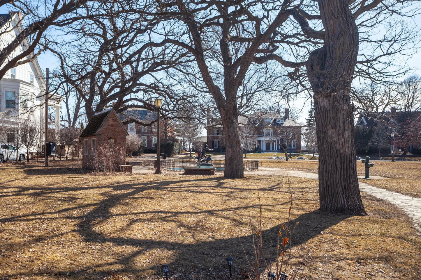 79 Western Avenue, Saint Paul, MN 55102