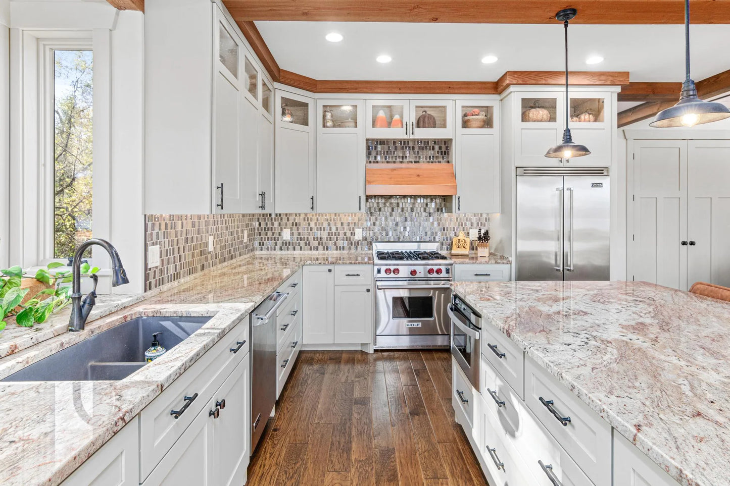 1880 Riviera Avenue, Lake Saint Croix Beach, MN 55043