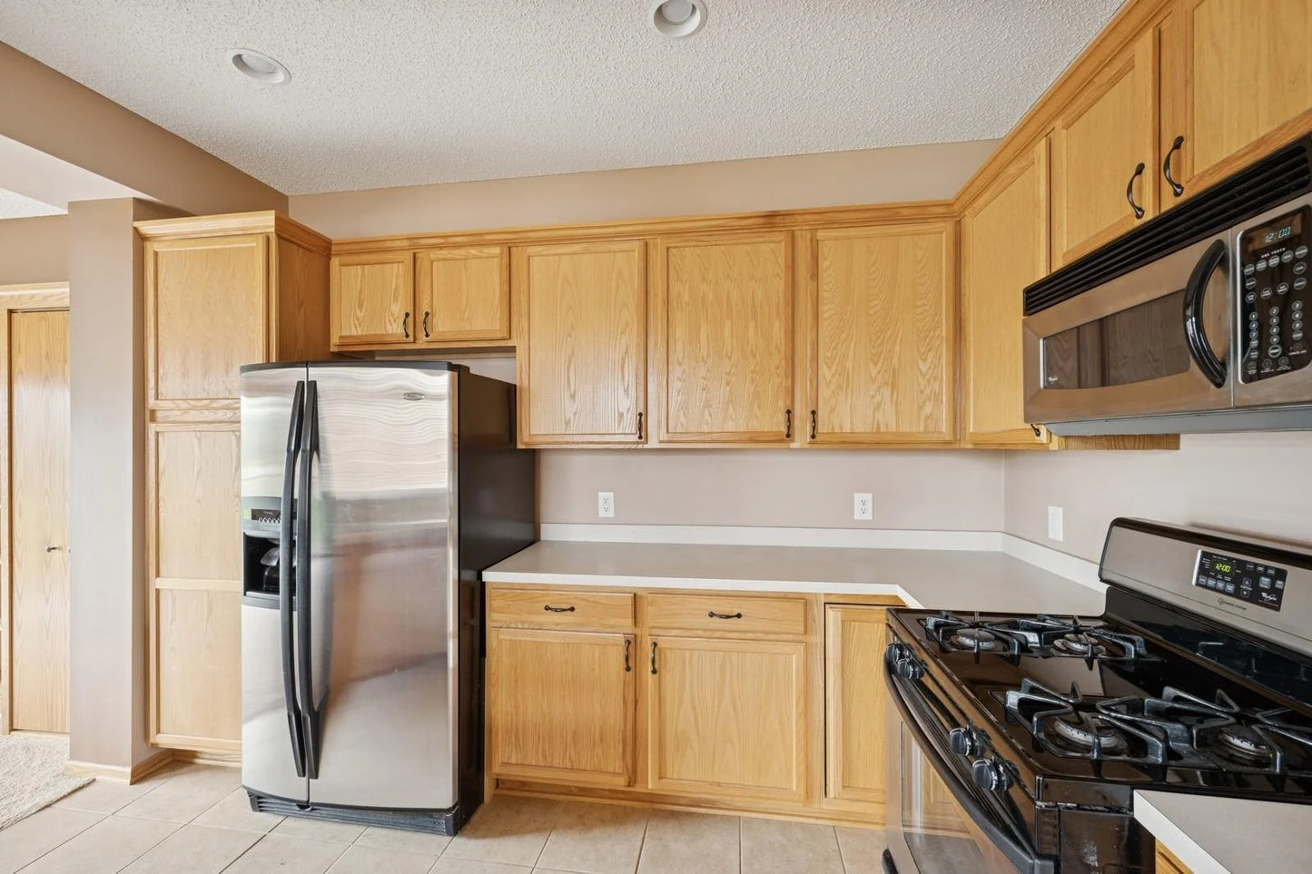 4363 Victor Path, Hugo, MN 55038
