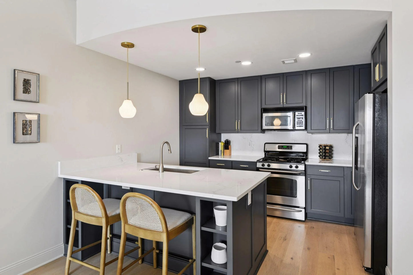 100 3rd Avenue, Minneapolis, MN 55401