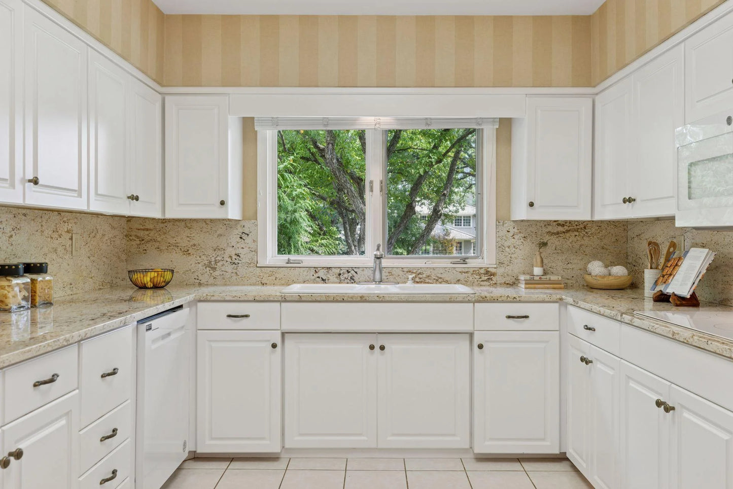 25 Woodland Road, Edina, MN 55424