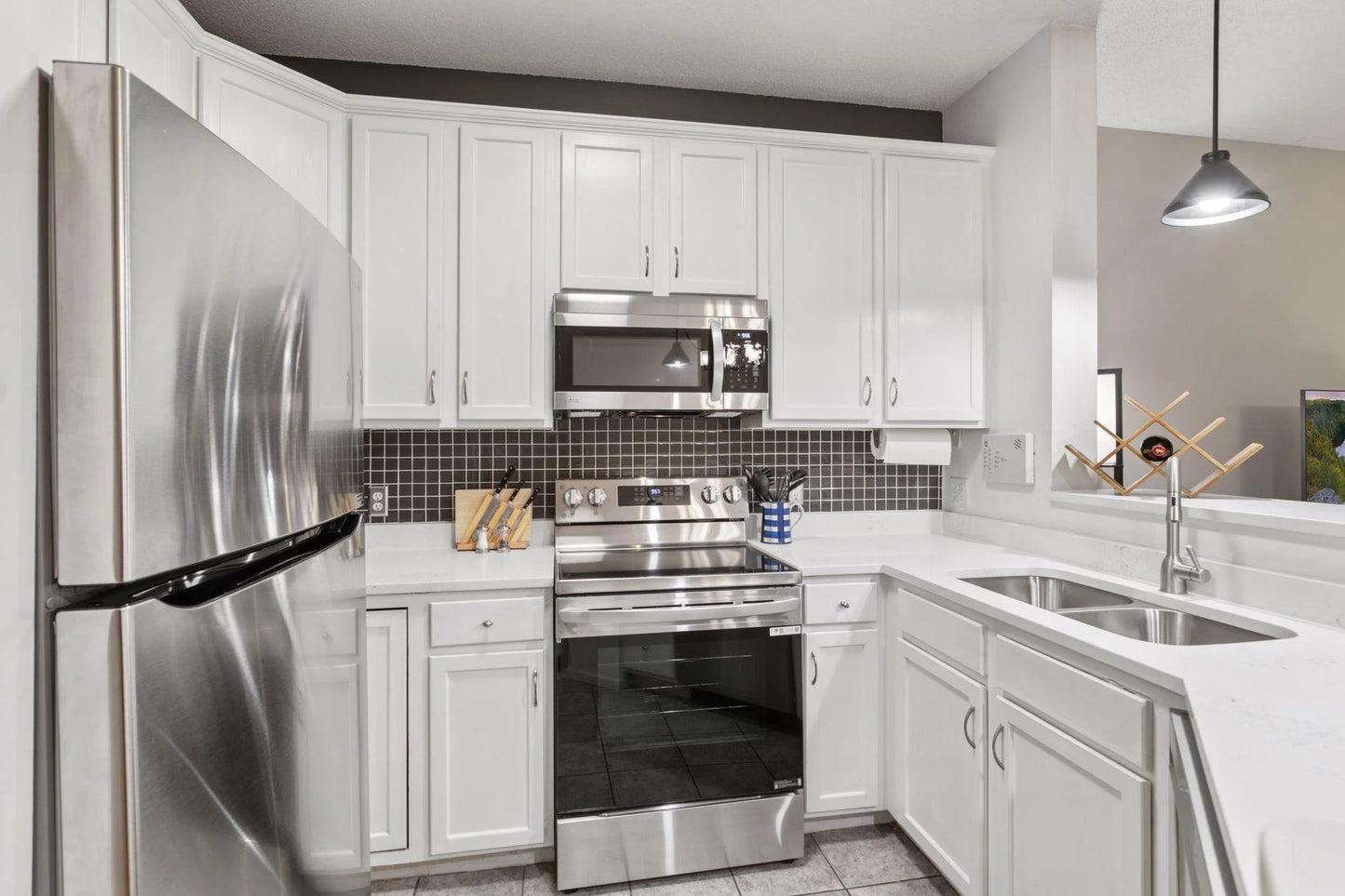 575 1st Street, Minneapolis, MN 55401