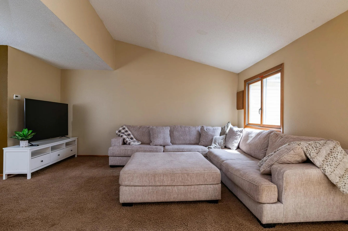 4811 Orchid Lane, Plymouth, MN 55446