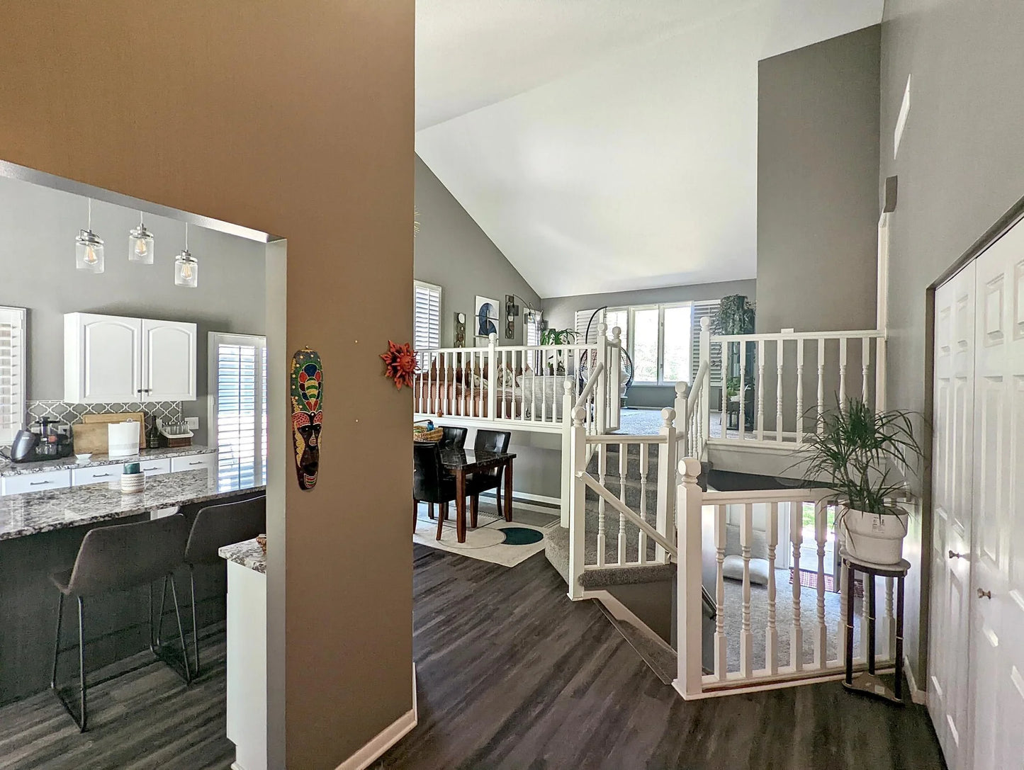 6160 Concord Hill Lane, Minnetonka, MN 55345
