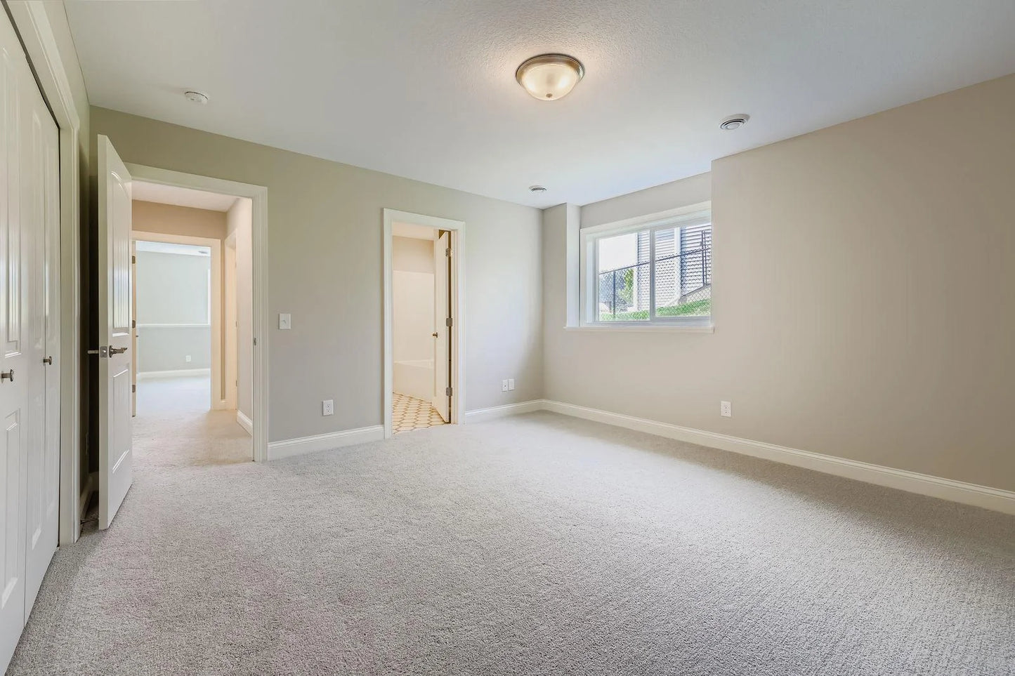 8362 186th Street, Lakeville, MN 55044