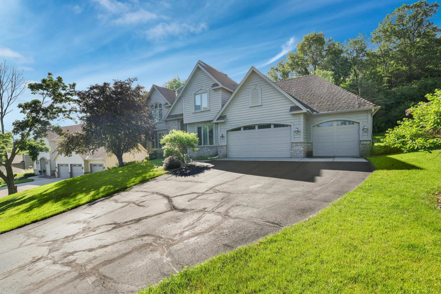 1630 Murphy Parkway, Eagan, MN 55122